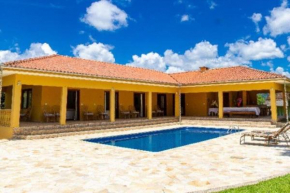 Grandhouse Salto Donner